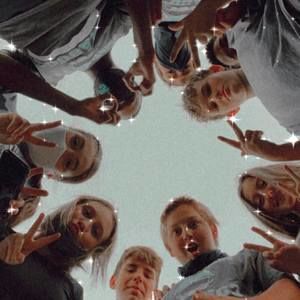 Meet your Posher, Taylor